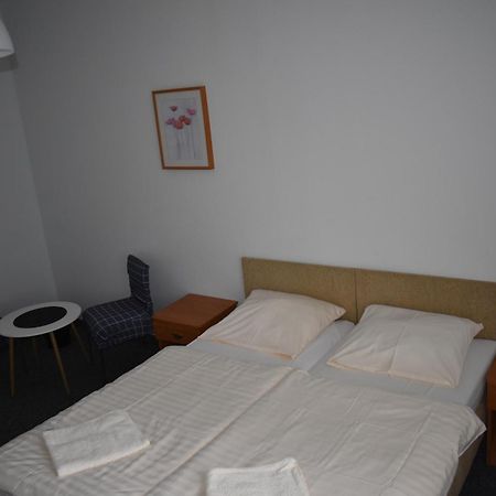 Hotel Eden à Wisełka Extérieur photo