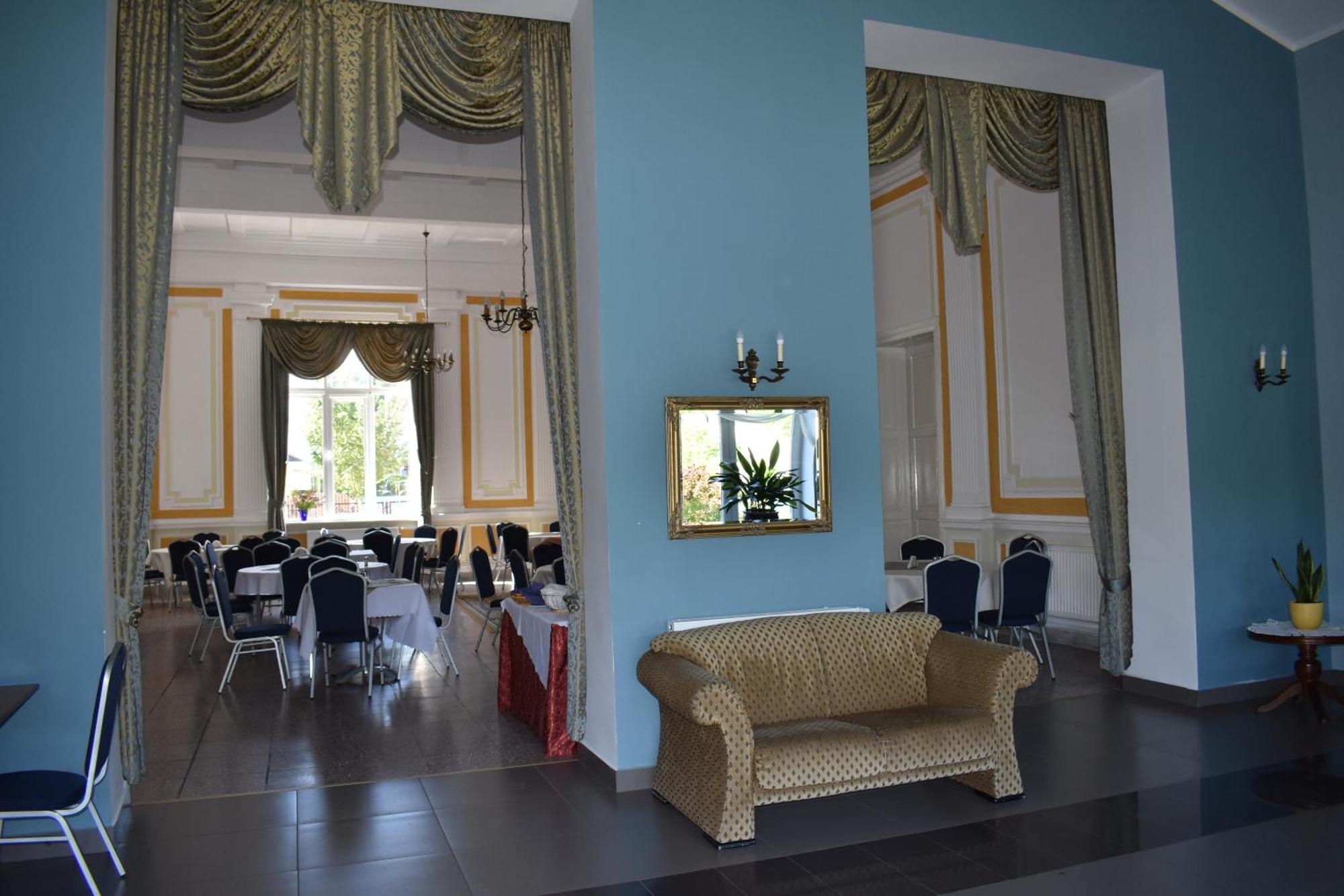 Hotel Eden à Wisełka Extérieur photo