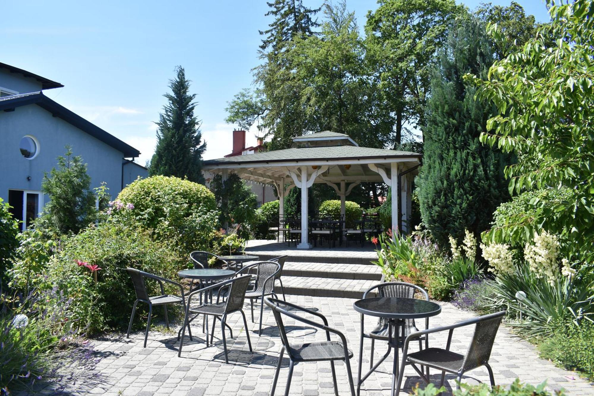 Hotel Eden à Wisełka Extérieur photo